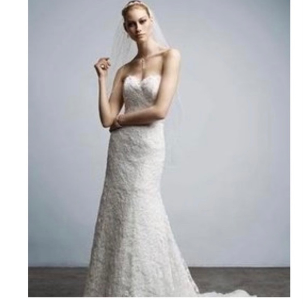 Monique Luo sweetheart neckline lace wedding dress